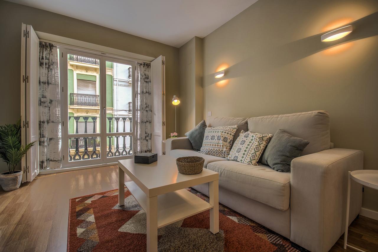 Ferienwohnung Beds & Breaks Nyman Valencia Exterior foto