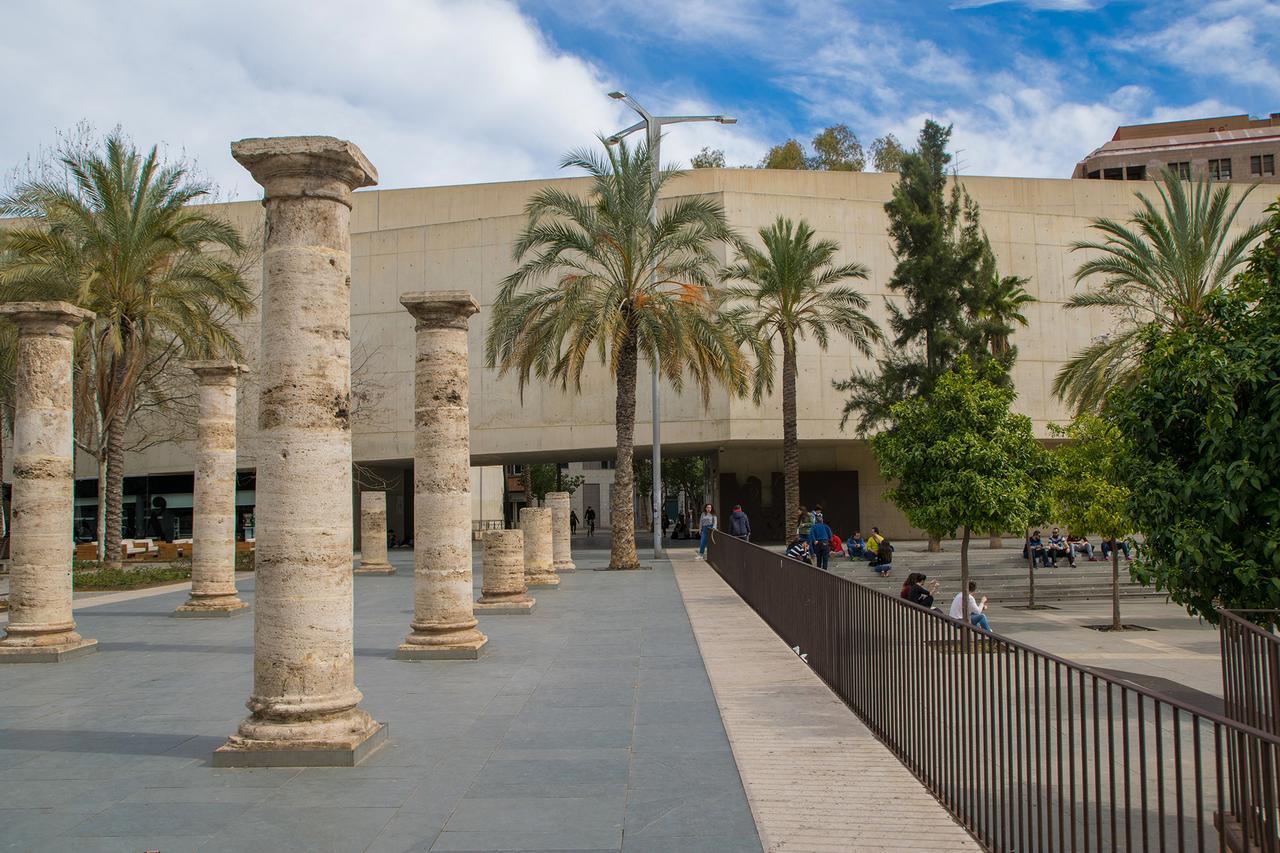 Ferienwohnung Beds & Breaks Nyman Valencia Exterior foto